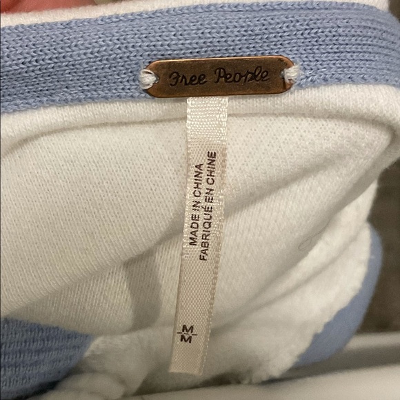 Free People boxy oversized hoodie, size medium - Picture 9 of 10